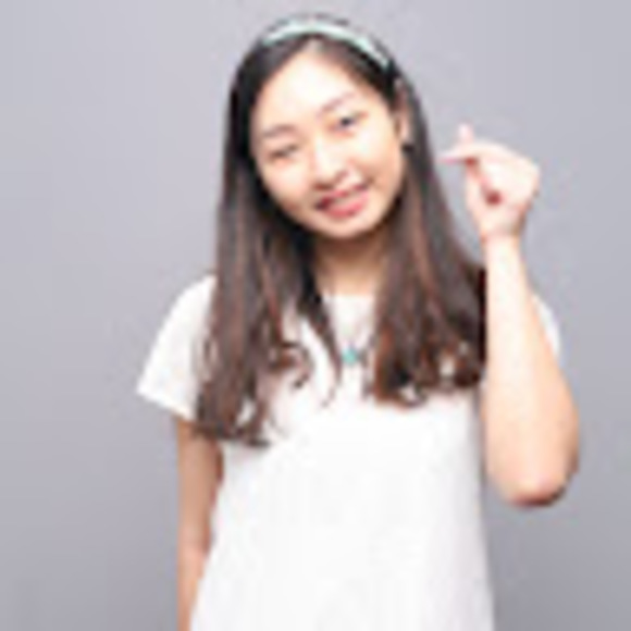 Meet your Posher, Phebe - Picture 1 of 1